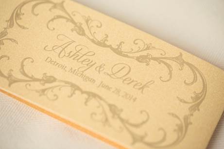 gold-foil-wedding-paper9